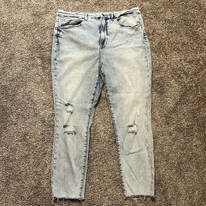 Good American Light Wash Good Waist Cropped Women's Jeans Size 22‎